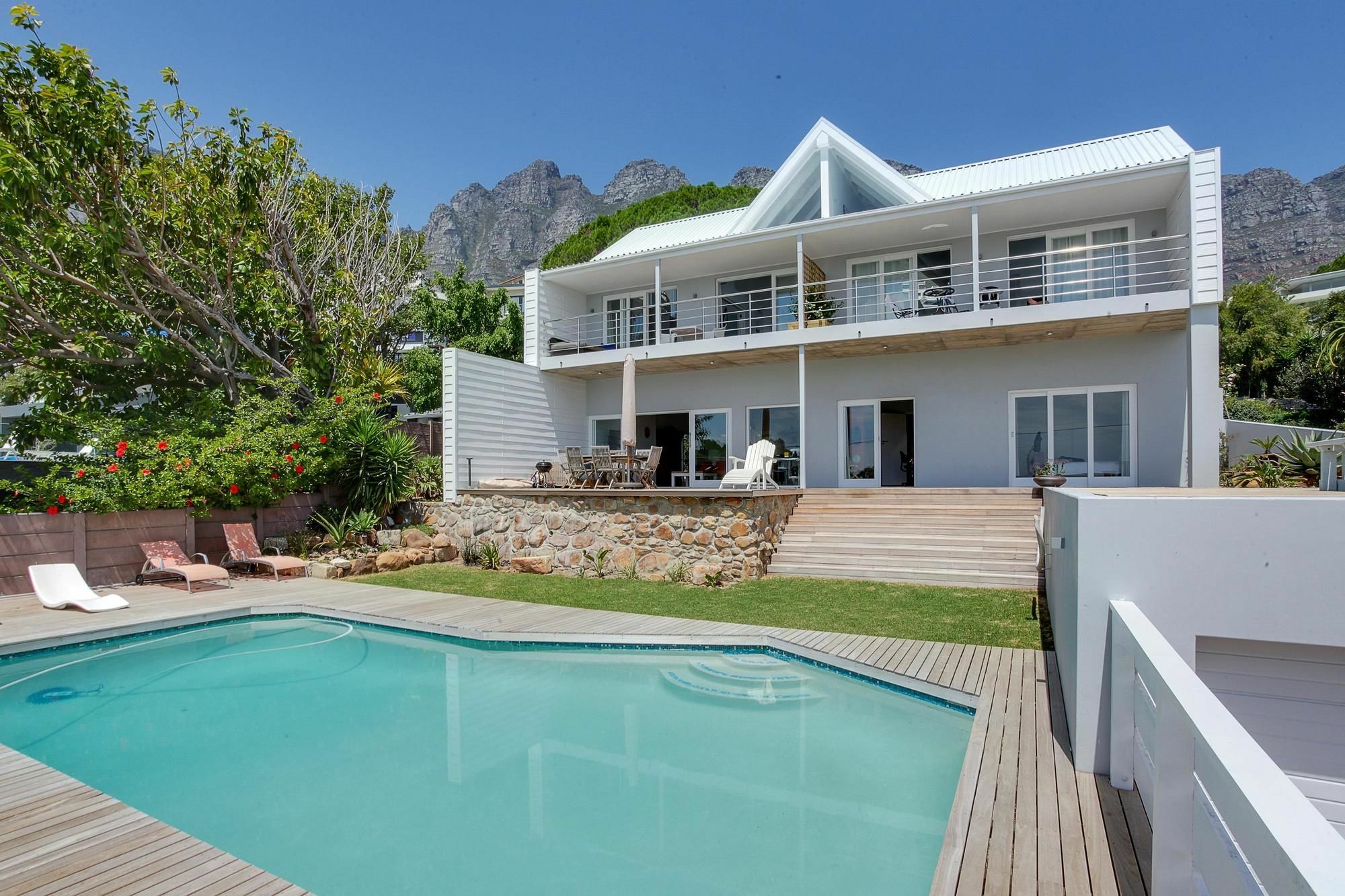 Fulham Delight Apartamento Camps Bay Exterior foto